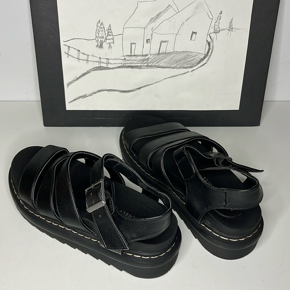 Sincerely Jules Model Daring Black Chunky Platform Sandals Women's Size 6 M - Picture 9 of 16